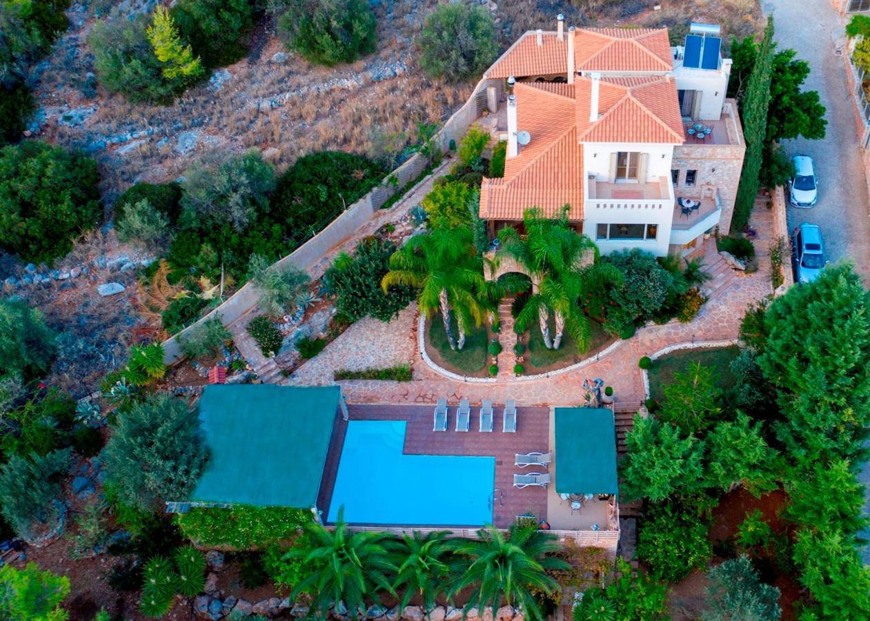 Villa Maira Luxurious With Private Swimming Pool Kórfos Dış mekan fotoğraf