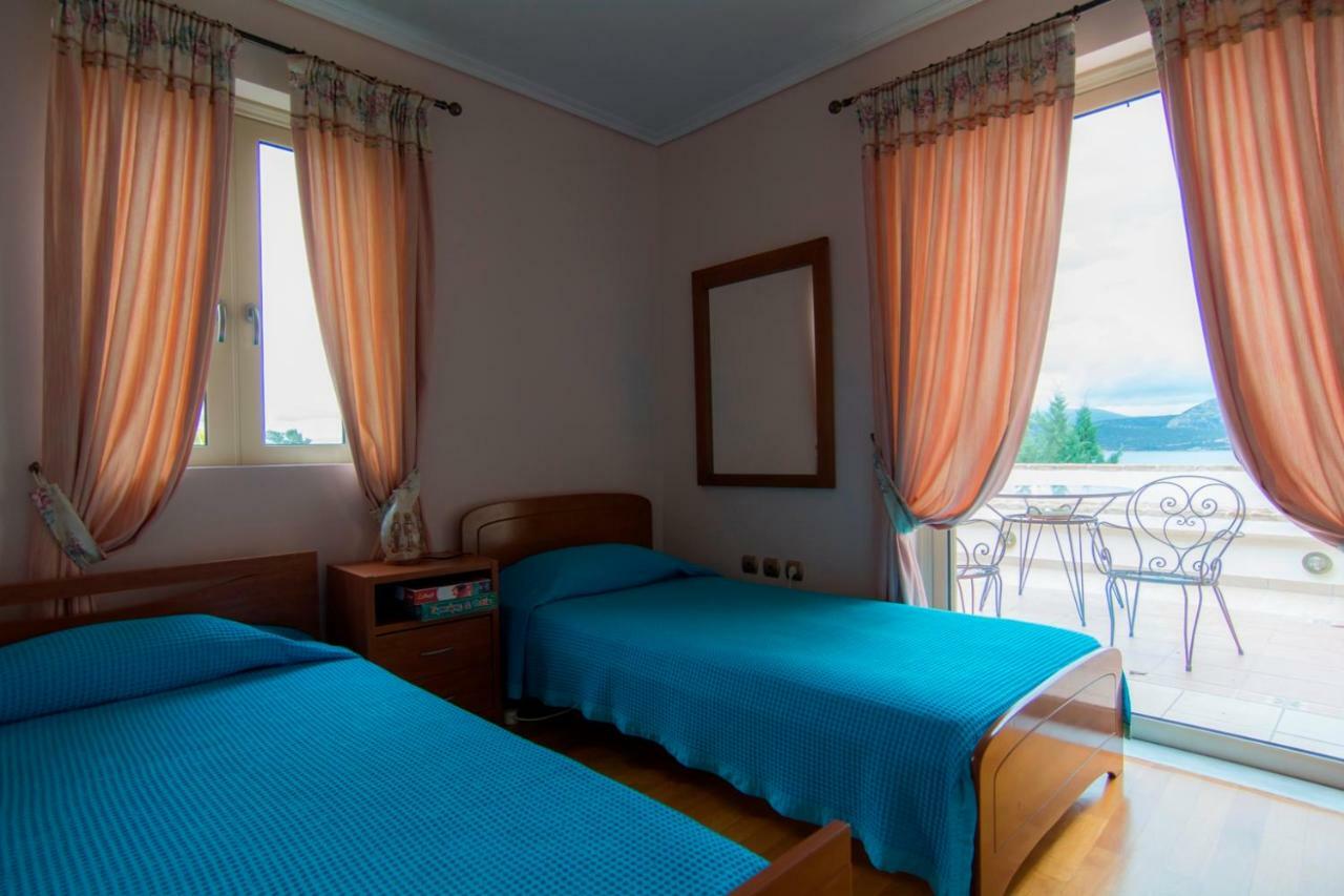Villa Maira Luxurious With Private Swimming Pool Kórfos Dış mekan fotoğraf