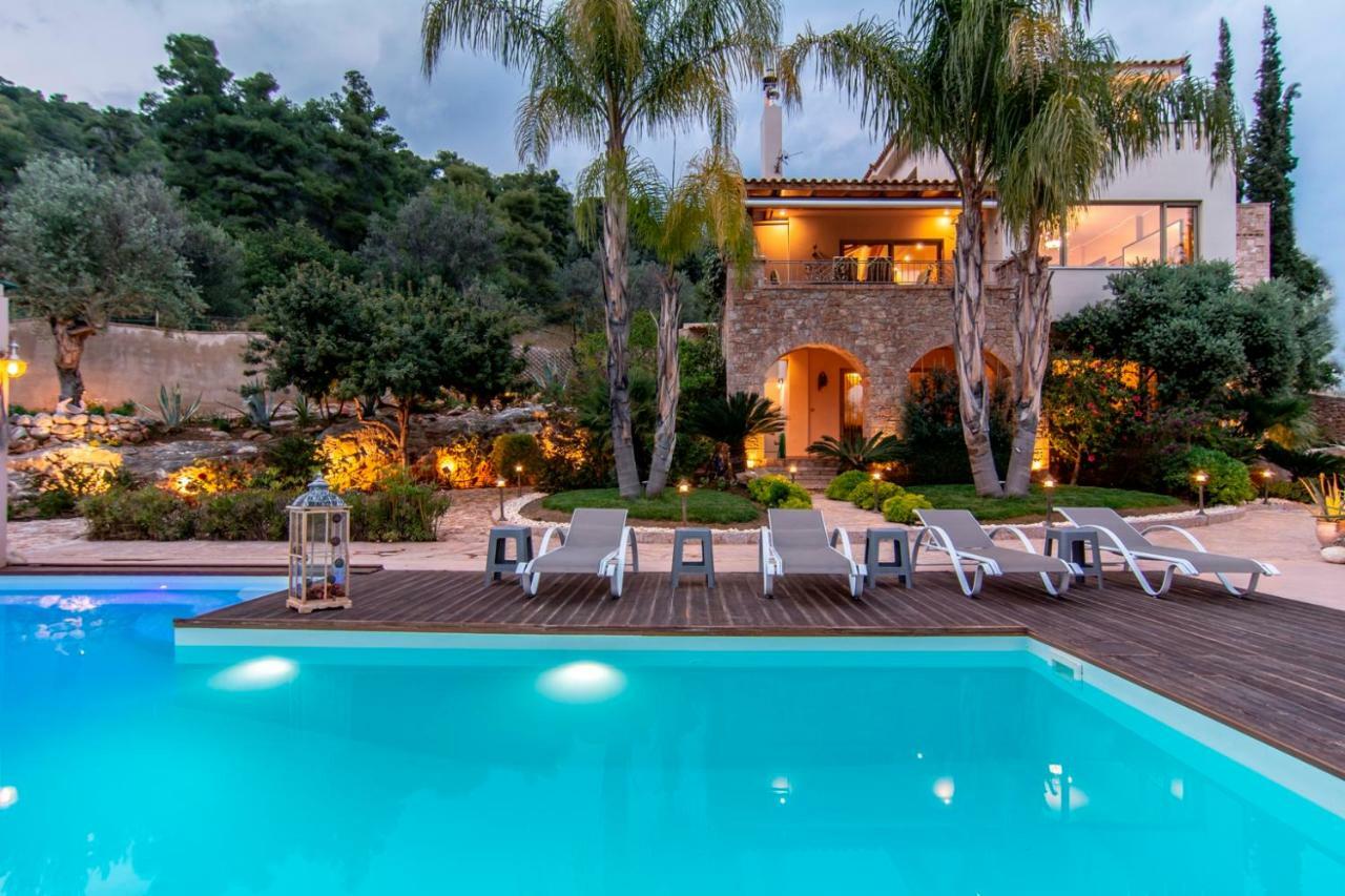 Villa Maira Luxurious With Private Swimming Pool Kórfos Dış mekan fotoğraf